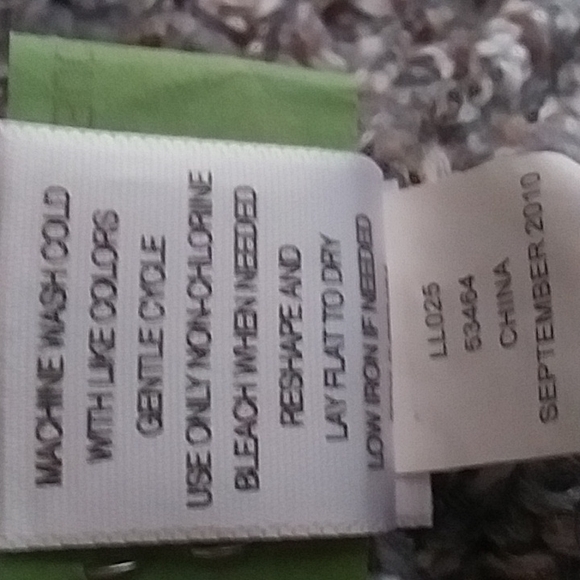 One A Earthy Asymmetrical Split Turtleneck Nubby Knit Sweater - Picture 14 of 16